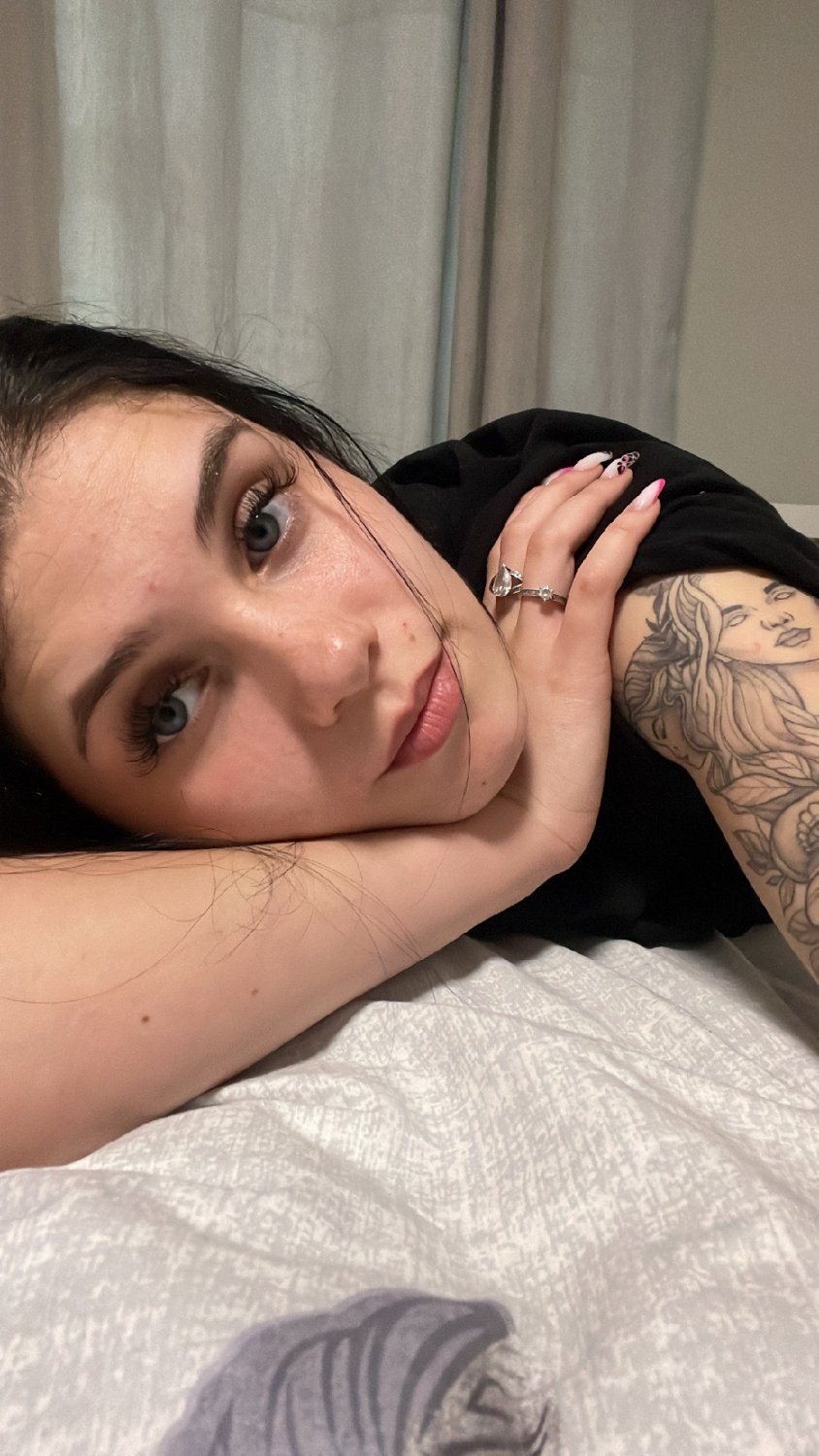adz rex recommends Hot nude filipina alex aloisio add peachez onlyfans image