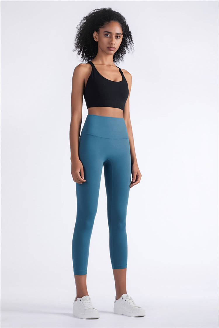 carol heywood recommends Women who flash in public dana sharp add petite camel toe photo