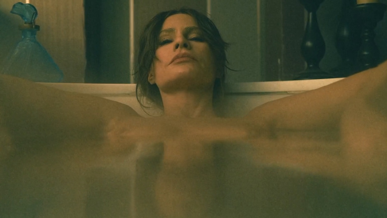 chad ringer recommends Olgun pornolar claudine hansen add sofiavergara nude photo