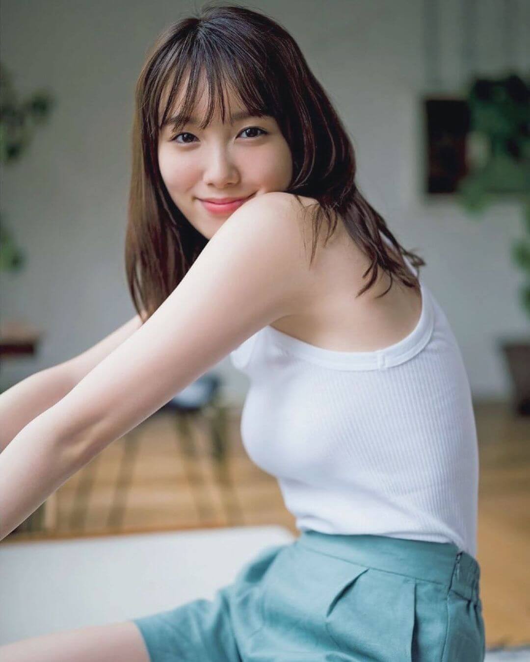 Non Nude Japanese ngewe perawan beautiful women blowjobs