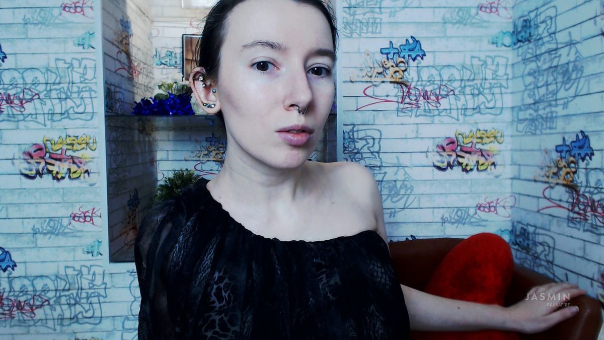 Perky Tits Webcam juicy j porn potonass blowjobs